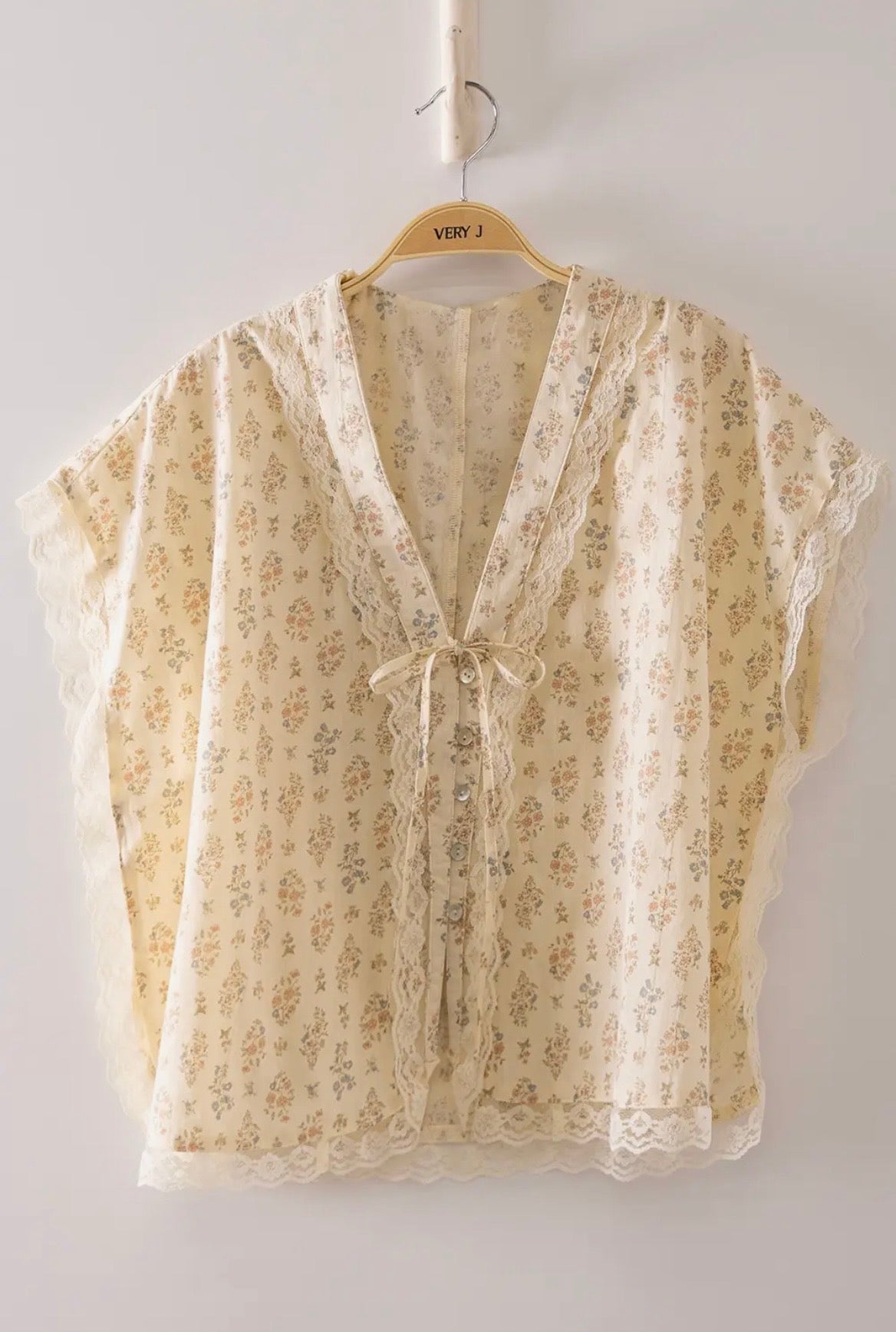 Lola Lace Flower Print Top